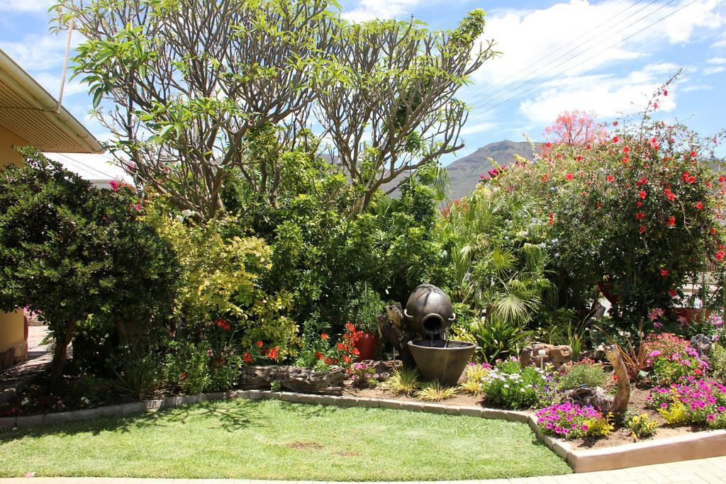 Bed and Breakfast Beau & I Graaff-Reinet Esterno foto