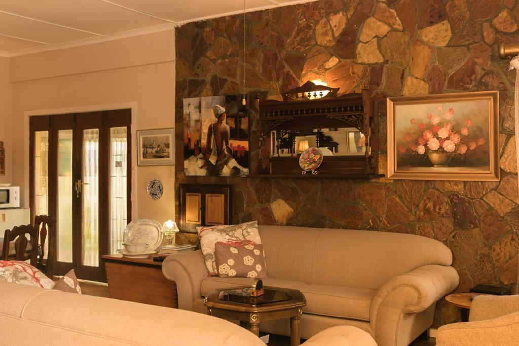 Bed and Breakfast Beau & I Graaff-Reinet Esterno foto